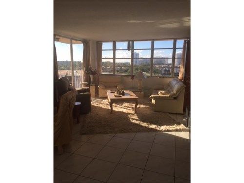 1801 S OCEAN DR # 738, Hallandale, FL 33009