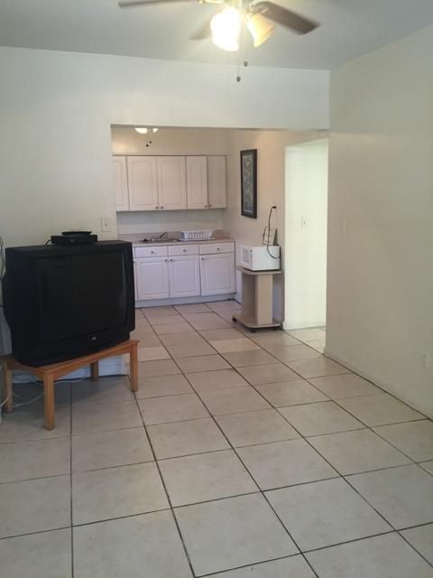 324 VAN BUREN ST, Hollywood, FL 33019