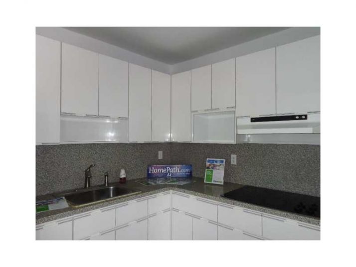 91 SE 7 AV, Hialeah, FL 33010