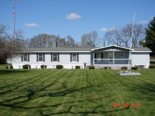 832 Dunks Rd, Sherwood, MI 49089