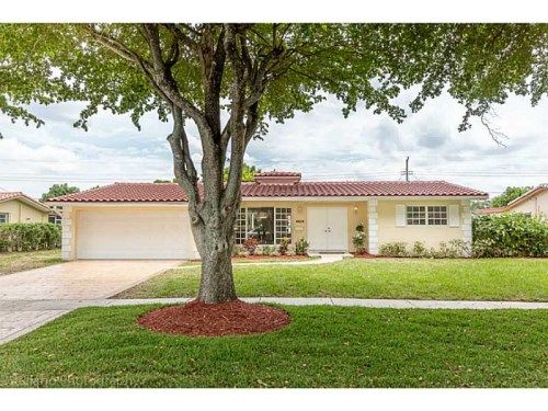 4618 VAN BUREN ST, Hollywood, FL 33021