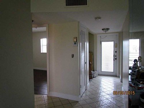 8285 SUNRISE LAKES BL # 310, Fort Lauderdale, FL 33322