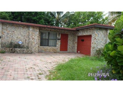 6590 NW 24 PL, Fort Lauderdale, FL 33313
