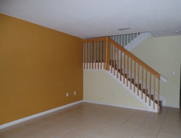 16213 SW 56th Ter, Miami, FL 33193