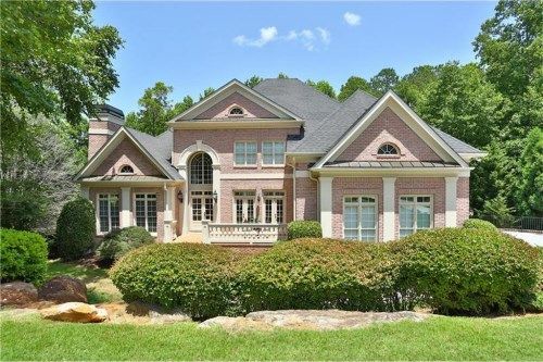 3323 Chipping Wood Court, Alpharetta, GA 30004