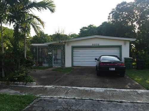 5376 W 14 LN, Hialeah, FL 33012