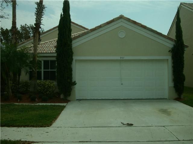 957 BRIAR RIDGE RD, Fort Lauderdale, FL 33327