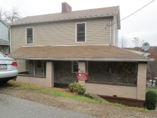 410 Blue Jay Dr, Canonsburg, PA 15317