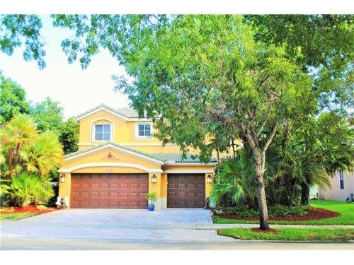 860 LAVENDER CR, Fort Lauderdale, FL 33327