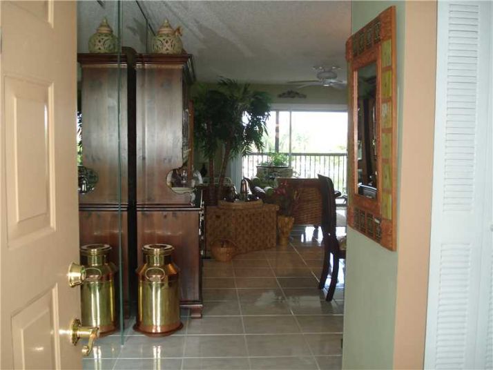 13101 SW 15TH CT # 406R, Hollywood, FL 33027