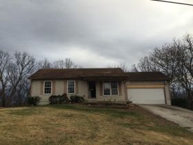 308 Portland Pl, Washington, MO 63090