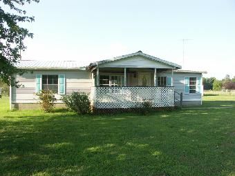 47 Courage Rd, Waco, KY 40385