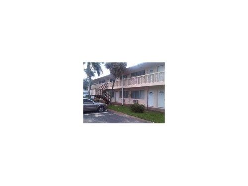 280 SW 11 AV # 9, Hallandale, FL 33009