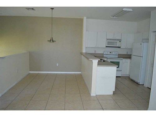 13100 SW 44 ST # 2202, Hollywood, FL 33027