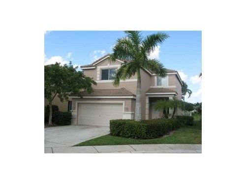 824 GOLDEN CANE DR, Fort Lauderdale, FL 33327