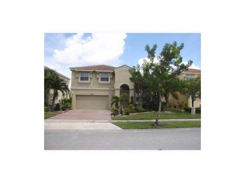 15633 SW 52 CT, Hollywood, FL 33027
