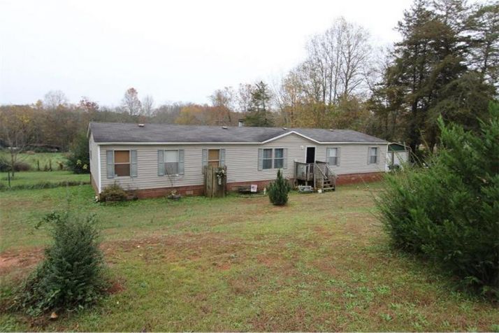 20 Pine Needle Drive, Dawsonville, GA 30534