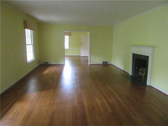 223 W Paces Ferry Road, Atlanta, GA 30305