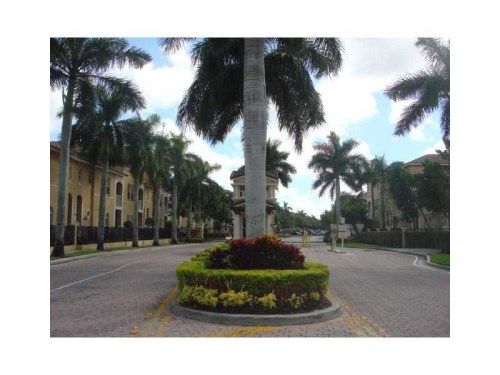 4361 SW 160 AV # 105, Hollywood, FL 33027