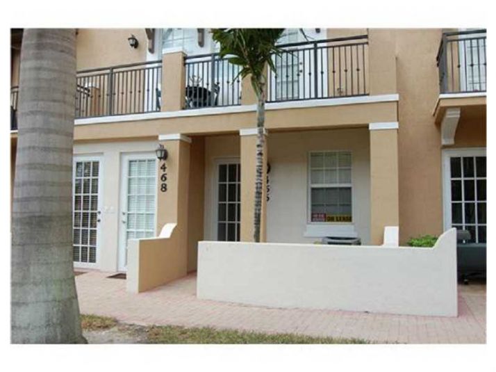 466 SW 147 AV # 4609, Hollywood, FL 33027