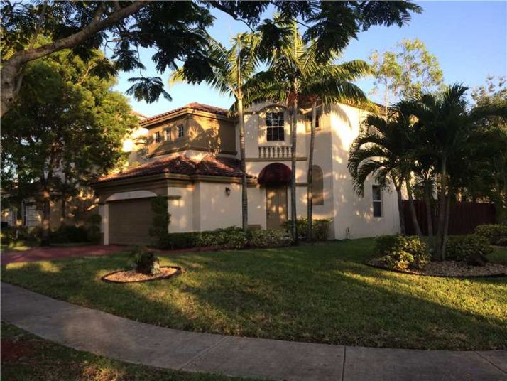 12880 50TH CT, Hollywood, FL 33027