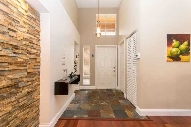 14390 SW 35 ST, Hollywood, FL 33027