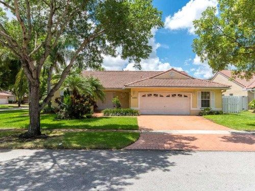 14852 SW 38 CT, Hollywood, FL 33027