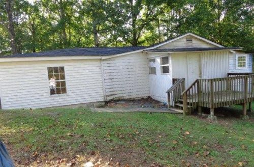 351 Kirk Road NW, White, GA 30184