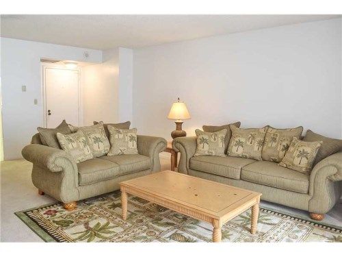 600 THREE ISLANDS BL # 711, Hallandale, FL 33009