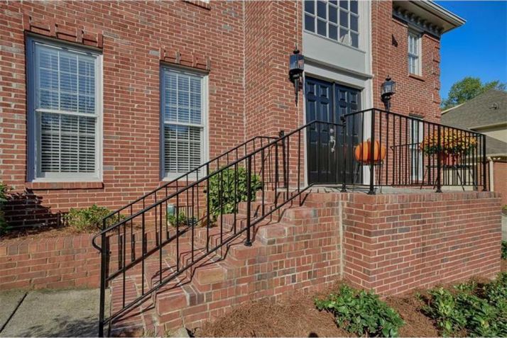 2804 Livsey Woods Drive, Tucker, GA 30084