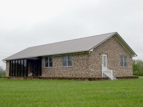 21 County Rd, Flat Rock, AL 35966