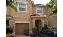 976 NE 42 AV Homestead, FL 33033