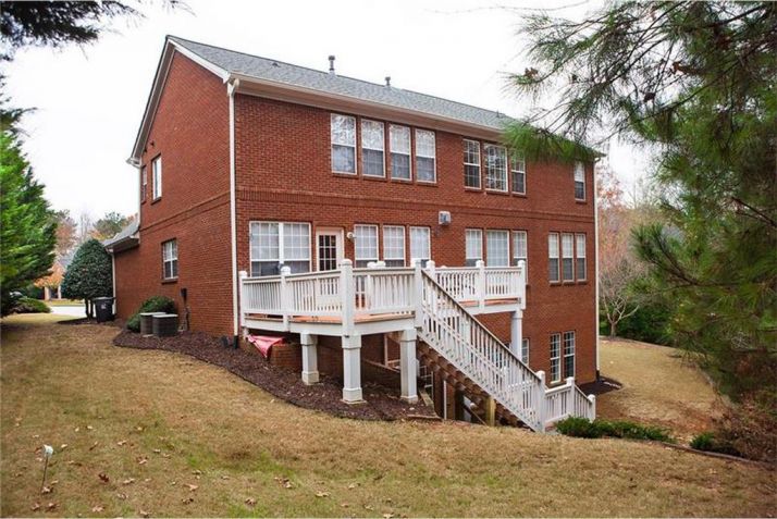 690 Birnamwood Drive, Suwanee, GA 30024