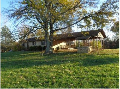 7470 State Route 146, Vienna, IL 62995