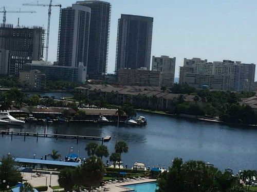 600 THREE ISLANDS BL # 820, Hallandale, FL 33009