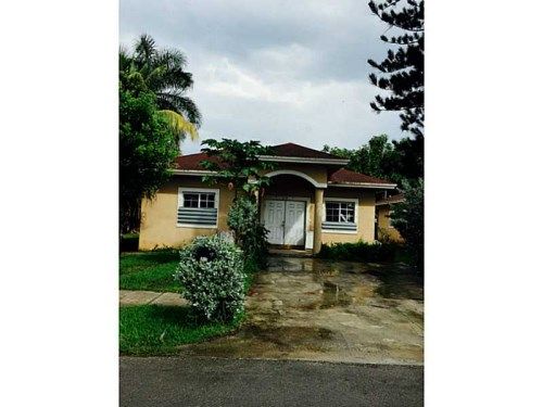 213 NW 7 AV, Homestead, FL 33030