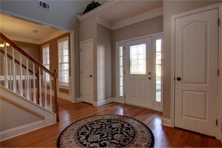 806 Arbor Way, Loganville, GA 30052