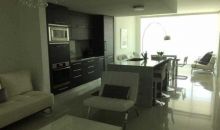 900 Biscayne Blvd # 305 Miami, FL 33132