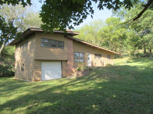 12680 54th St, Oskaloosa, KS 66066