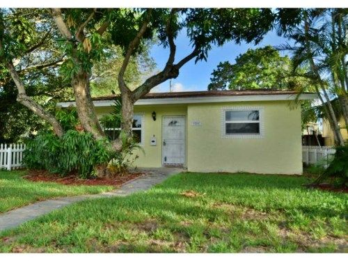 1554 JEFFERSON ST, Hollywood, FL 33020