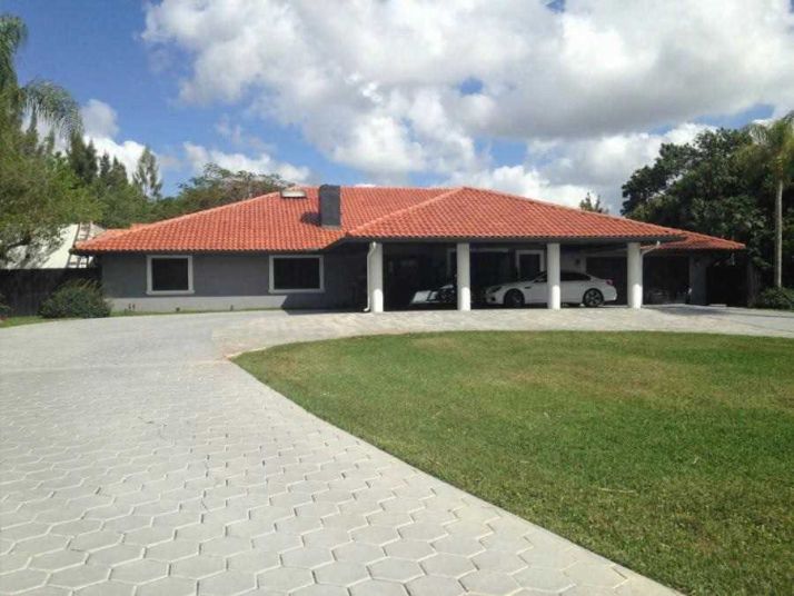 14399 SW 47 ST, Hollywood, FL 33027