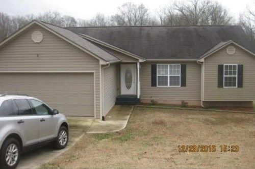 62 Valley Drive, Cleveland, GA 30528