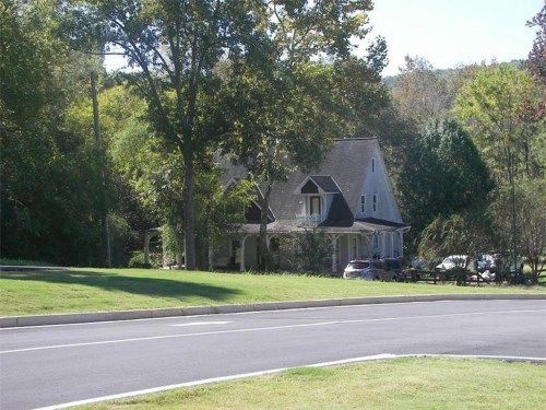626 Park Avenue Se, Lindale, GA 30147