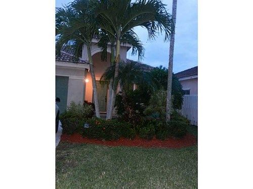 716 JUNIPER LN, Fort Lauderdale, FL 33327