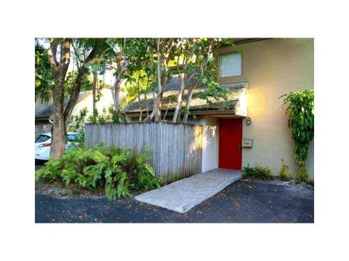 3245 MCDONALD ST # 4, Miami, FL 33133