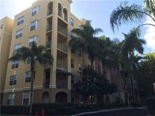 19901 E Country Club Dr # 603, Miami, FL 33180