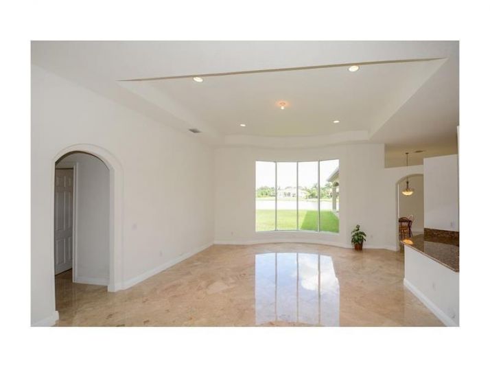 14443 Jockey Cir, Fort Lauderdale, FL 33330