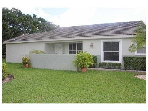 20747 NW 3 CT, Hollywood, FL 33029