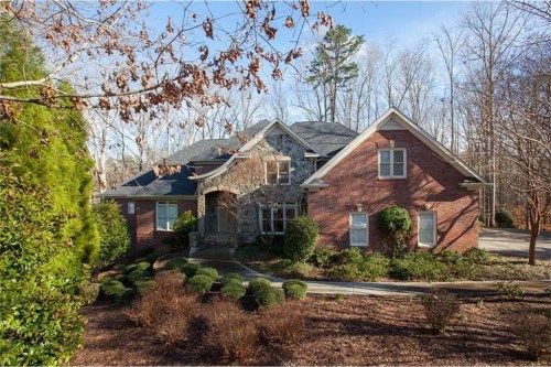 925 Dunster Court, Alpharetta, GA 30009