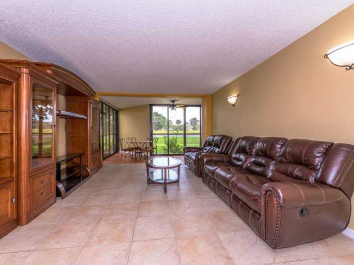 16175 GOLF CLUB RD # 111, Fort Lauderdale, FL 33326